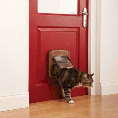 Pet Doors PetSafe  | Staywell® Magnetic 4-Way Locking Deluxe Cat Flap